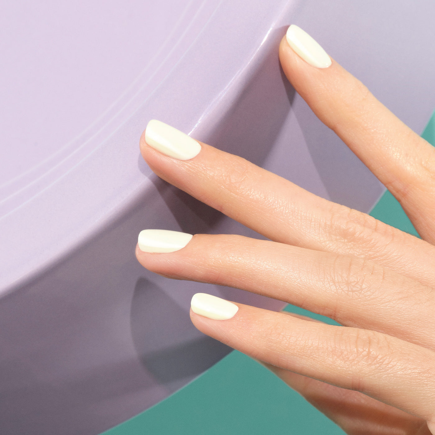 Manucurist Green Nail Polish - Porcelaine