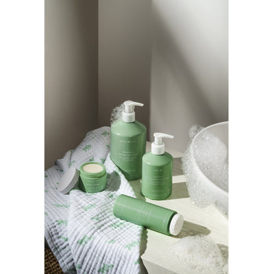 Bamford Mother & Baby Chamomile Body Powder