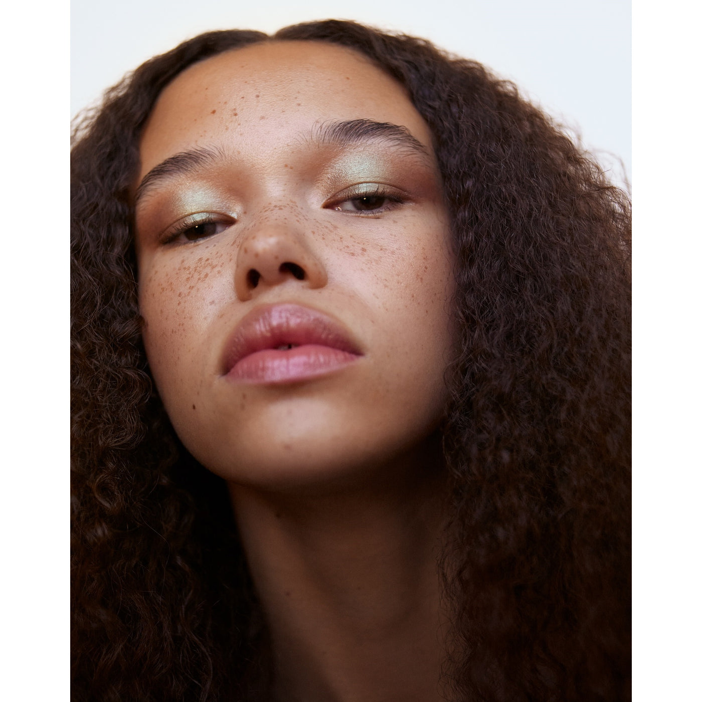 Manasi 7 Eye Glow Colour - Ochaya