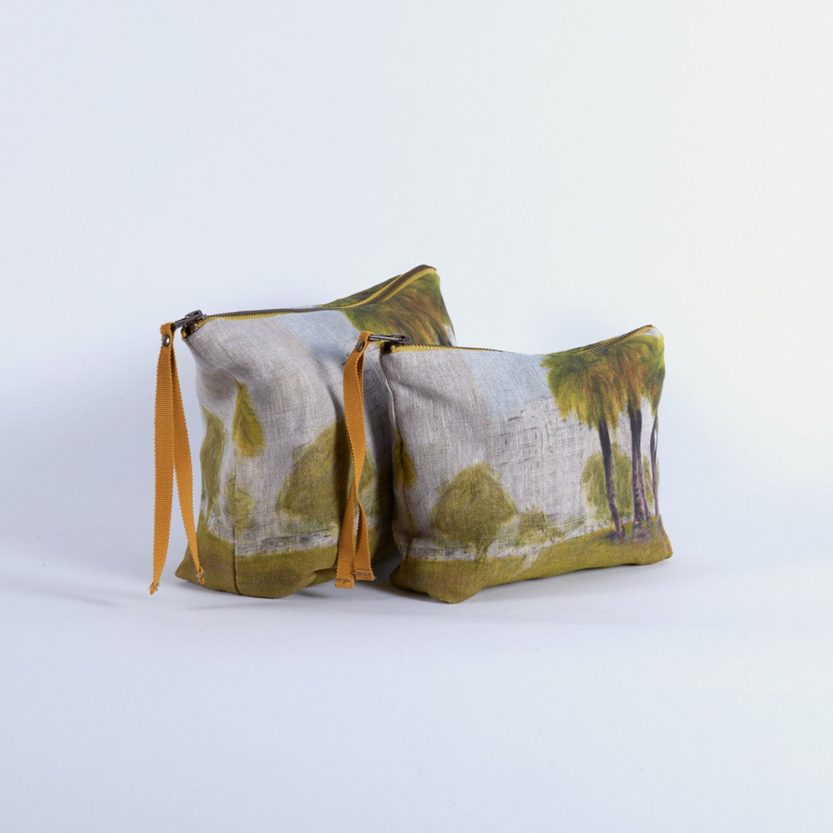 Maison Levy 100% Linen Toiletry Bag - Vista al Parque 30x18x10cm