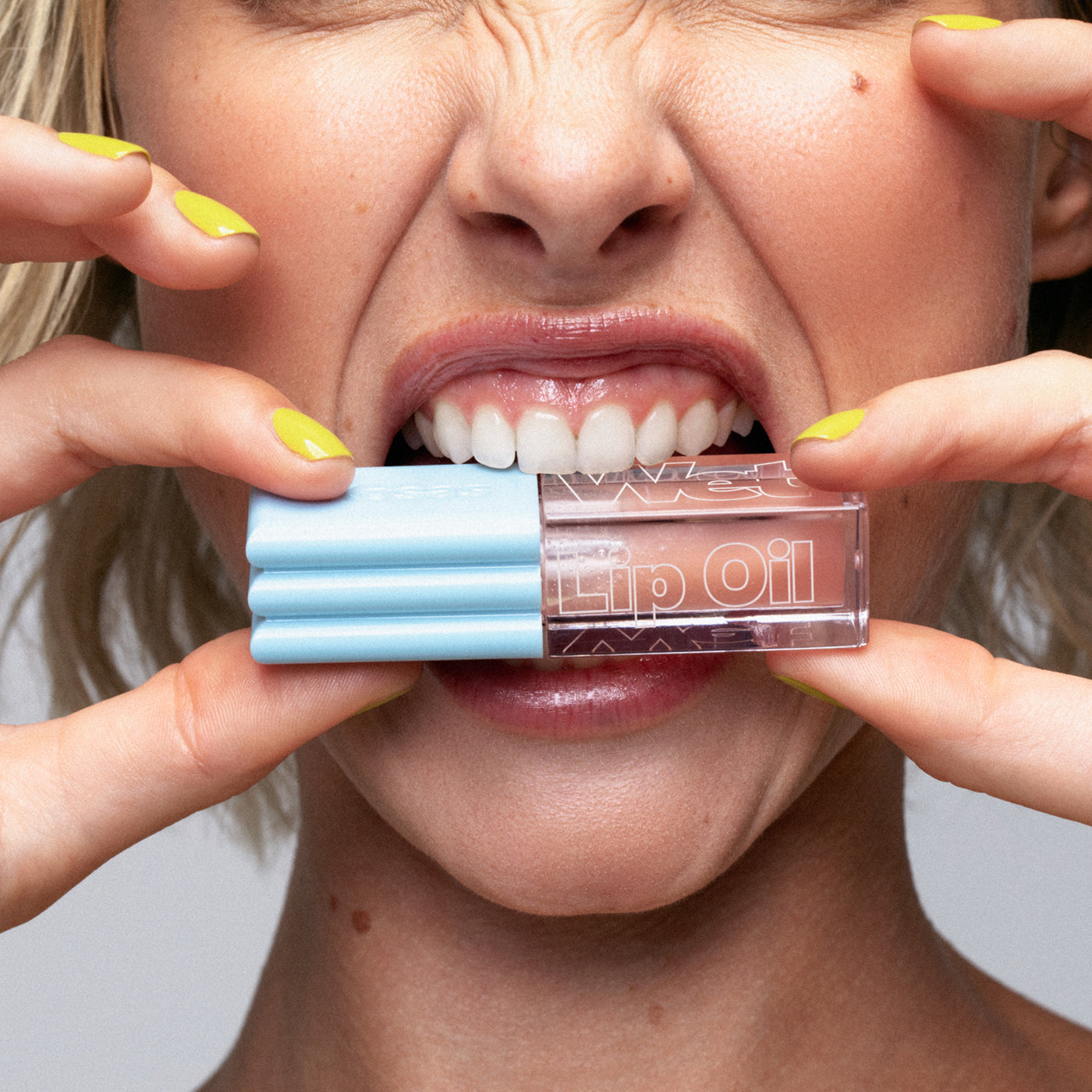 Kosas Wet Lip Oil Gloss - Jellyfish